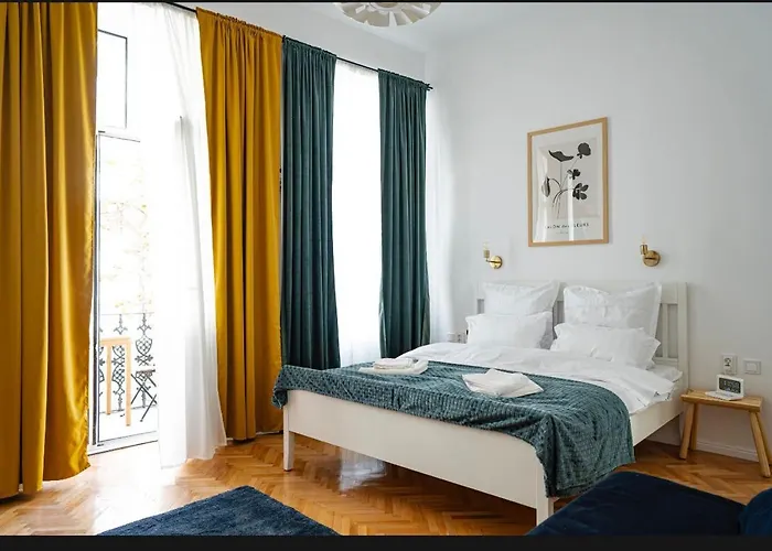 Old Town With Jacuzzi And View